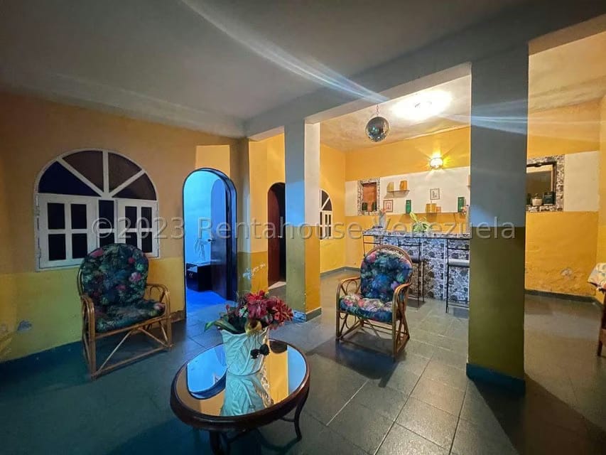Casa (Duplex) en Venta en La Coromoto, Aragua - 38
