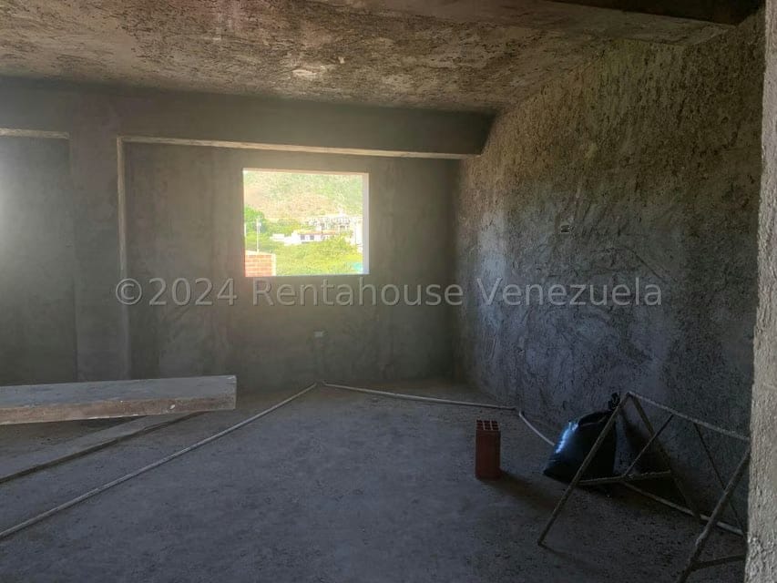 Casa (Multipes Niveles) en Venta en La Arboleda, Nueva Esparta - 36