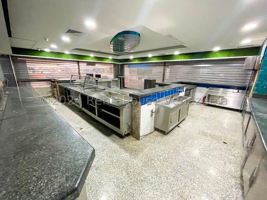 Comercial (Local Comercial) en Alquiler en Los Palos Grandes, Distrito Metropolitano - 5