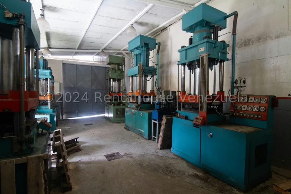 Comercial (Galpon - Deposito) en Venta en Municipio Carrizal, Miranda - 8