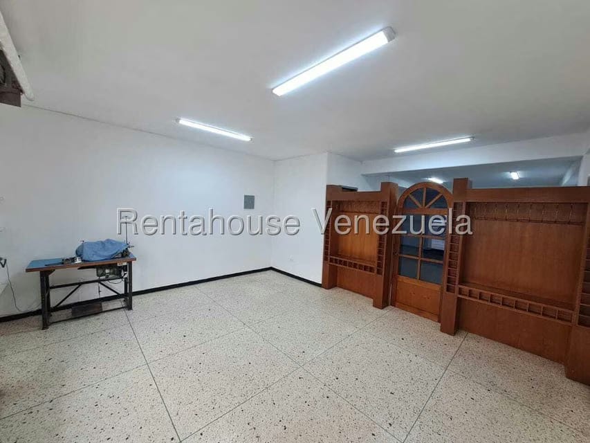 Comercial (Local Comercial) en Alquiler en Chacao, Distrito Metropolitano - 2