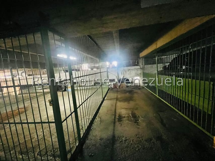 Apartamento (1 Nivel) en Alquiler en Baruta, Distrito Metropolitano - 20