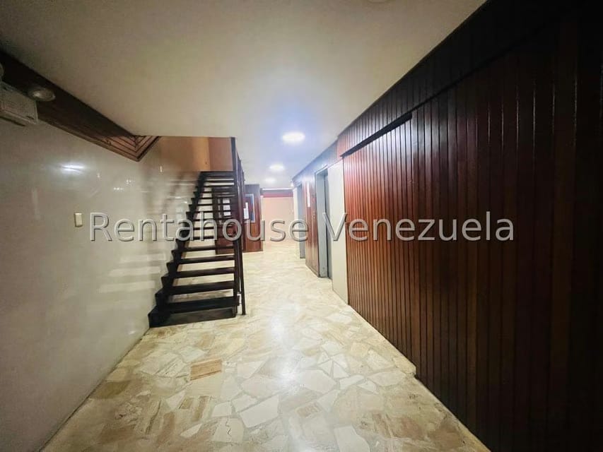Apartamento (1 Nivel) en Alquiler en Baruta, Distrito Metropolitano - 5