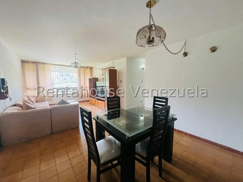 Apartamento (1 Nivel) en Alquiler en Baruta, Distrito Metropolitano - 8