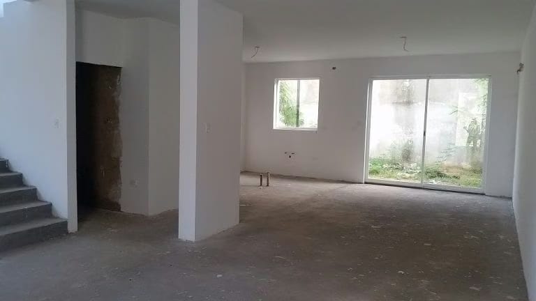 Espectacular Casa en Residencias Parque Los Saltos - 3