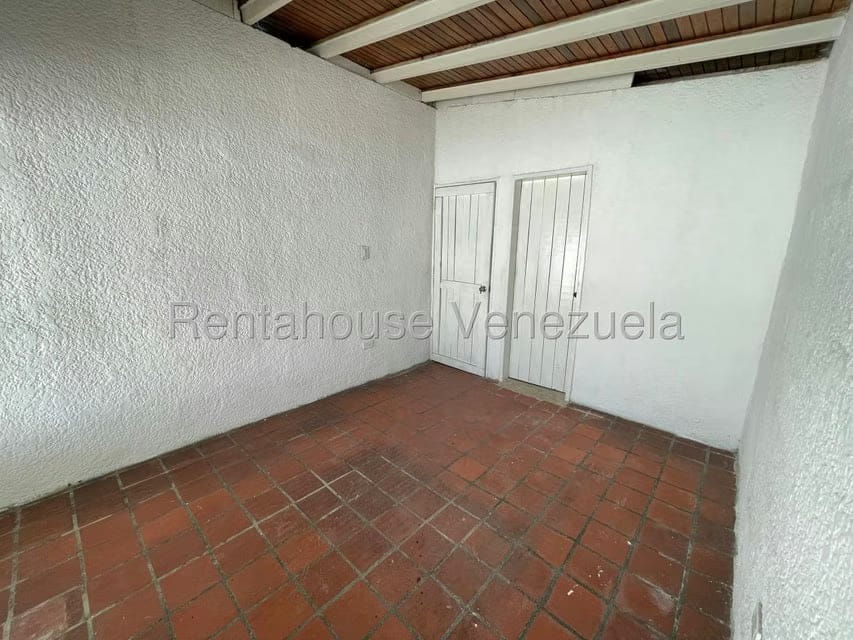Casa (1 Nivel) en Alquiler en Valle Hondo, Lara - 19