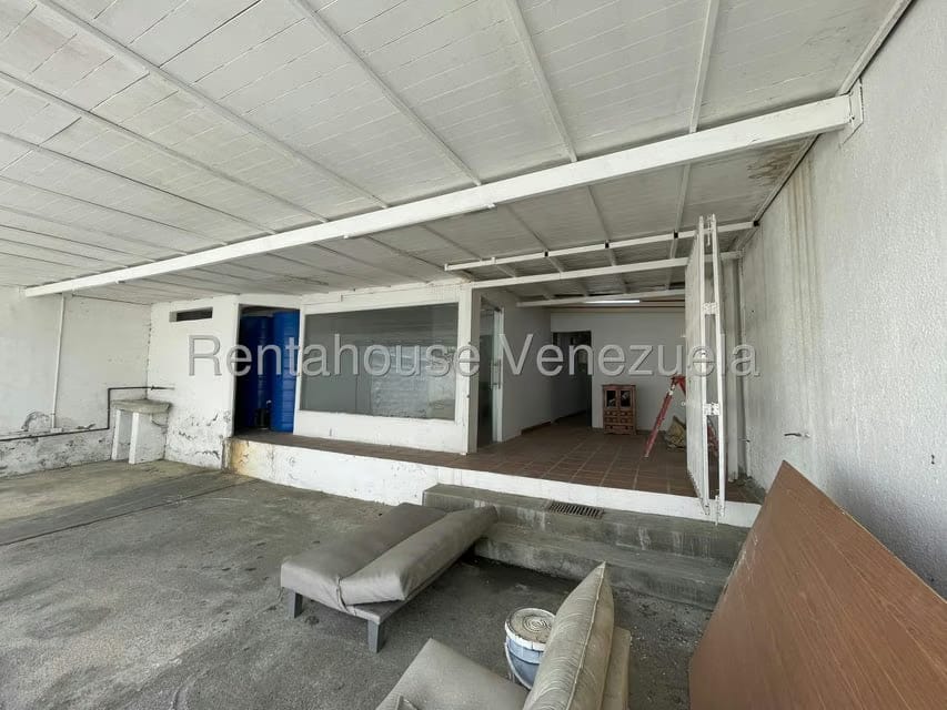 Casa (1 Nivel) en Alquiler en Valle Hondo, Lara - 32