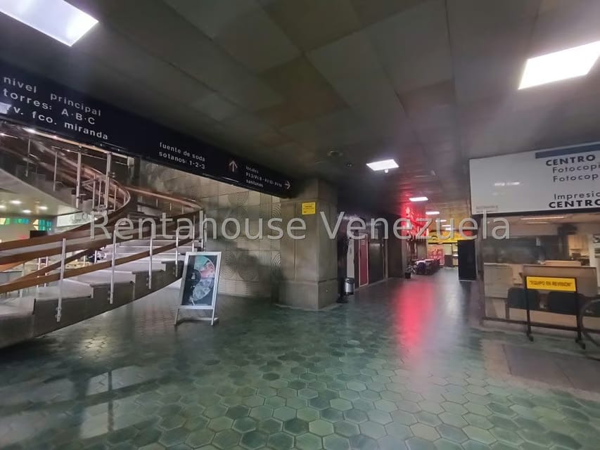 Comercial (Local Comercial) en Alquiler en Chacao, Distrito Metropolitano - 13