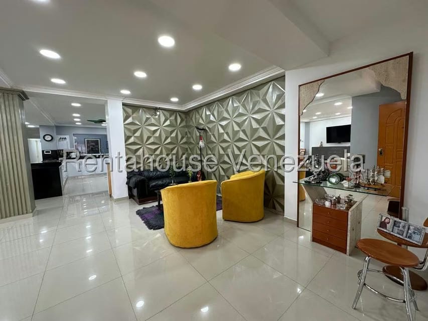 Casa (Multipes Niveles) en Venta en El Paraiso, Distrito Metropolitano - 6
