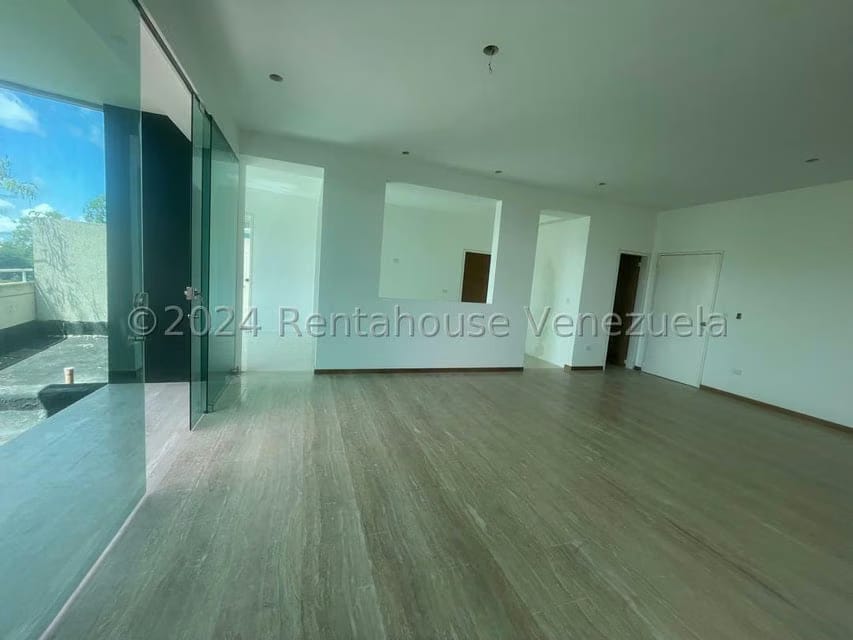 Apartamento (1 Nivel) en Venta en La Lagunita Country Club, Distrito Metropolitano - 16