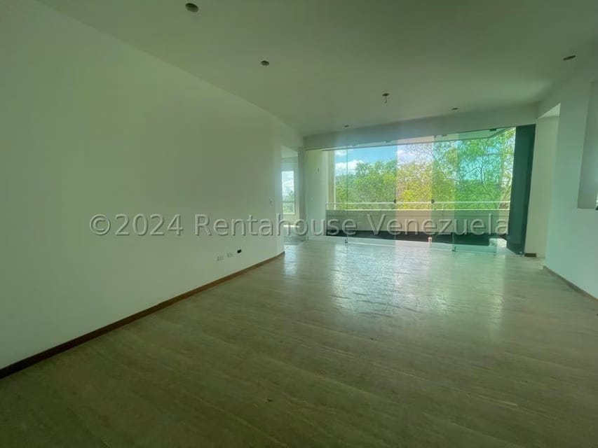 Apartamento (1 Nivel) en Venta en La Lagunita Country Club, Distrito Metropolitano - 10