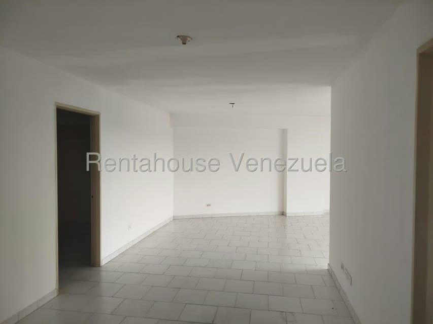Apartamento (1 Nivel) en Venta en Lomas de La Trinidad, Distrito Metropolitano - 3