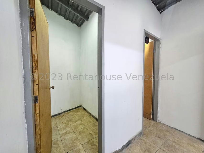 Comercial (Local Comercial) en Alquiler en Nueva Segovia, Lara - 10