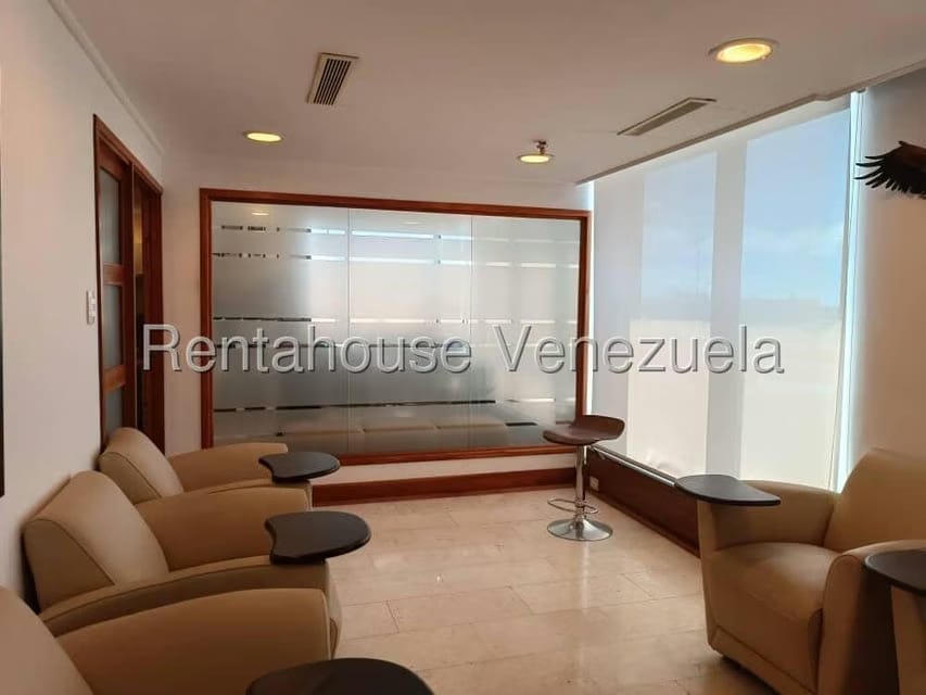 Comercial (Oficina) en Alquiler en El Hatillo, Distrito Metropolitano - 10