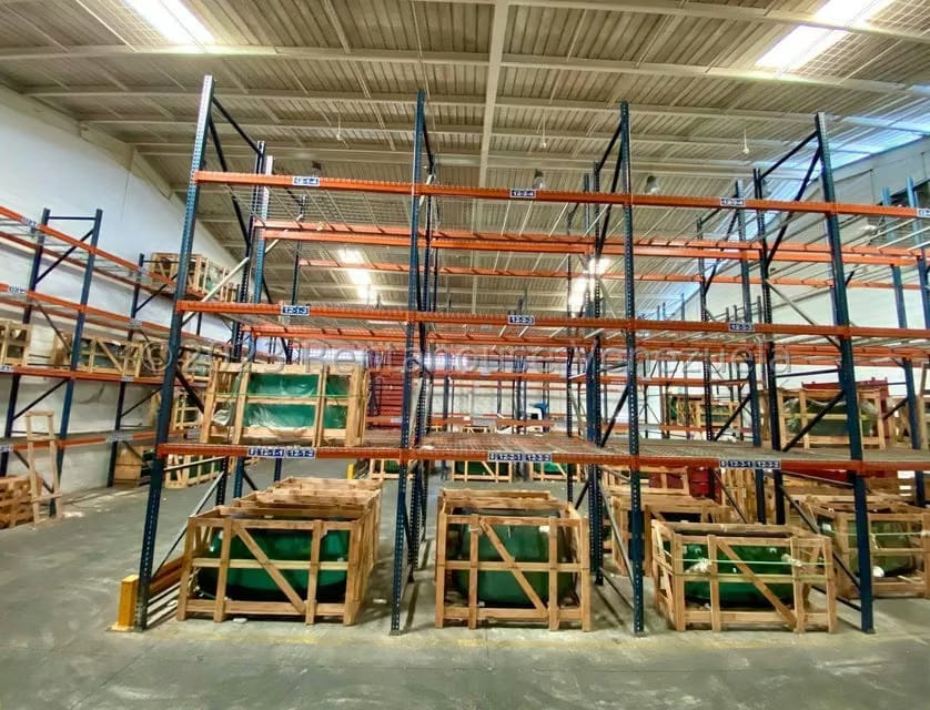 Comercial (Galpon - Deposito) en Venta en Zona Industrial 2, Lara - 29