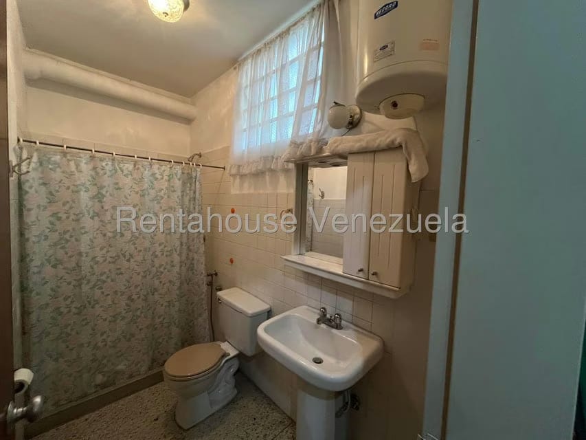 Casa (1 Nivel) en Venta en Municipio Guaicaipuro, Miranda - 30