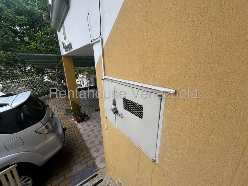 Casa (1 Nivel) en Venta en Municipio Guaicaipuro, Miranda - 41