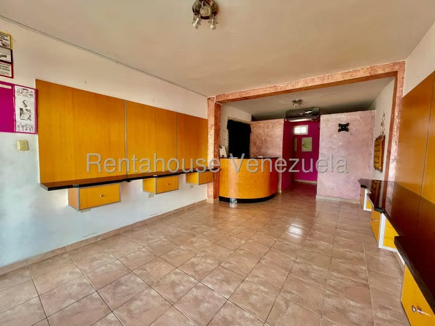 Comercial (Local Comercial) en Alquiler en Punto Fijo, Falcon - 2