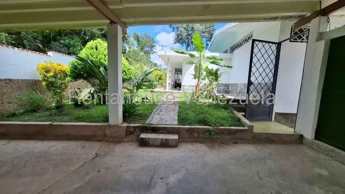 Casa (Casas de Campo) en Venta en Los Anaucos, Miranda - 3
