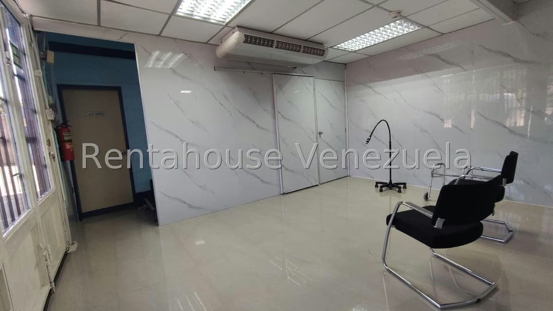 Comercial (Galpon - Deposito) en Venta en Zona Industrial 2, Lara - 3