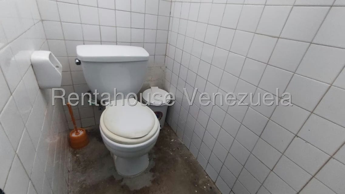 Comercial (Galpon - Deposito) en Venta en Zona Industrial 2, Lara - 39