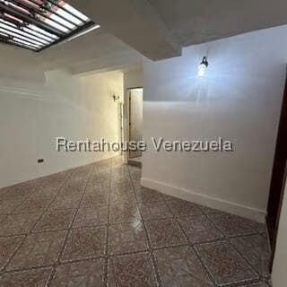Comercial (Local Comercial) en Alquiler en Centro, Lara - 11