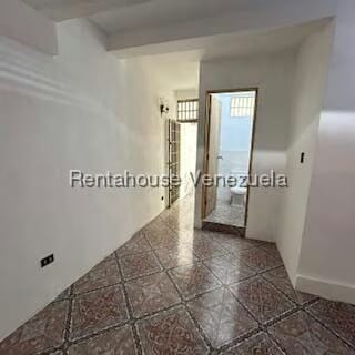 Comercial (Local Comercial) en Alquiler en Centro, Lara - 10