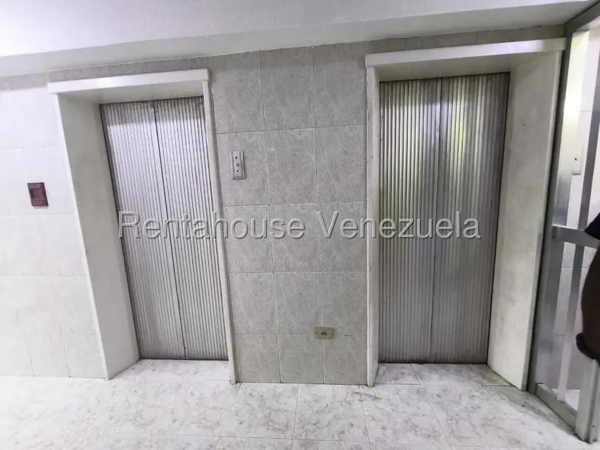 Apartamento (Penthouse) en Venta en Maiquetia, Vargas - 13