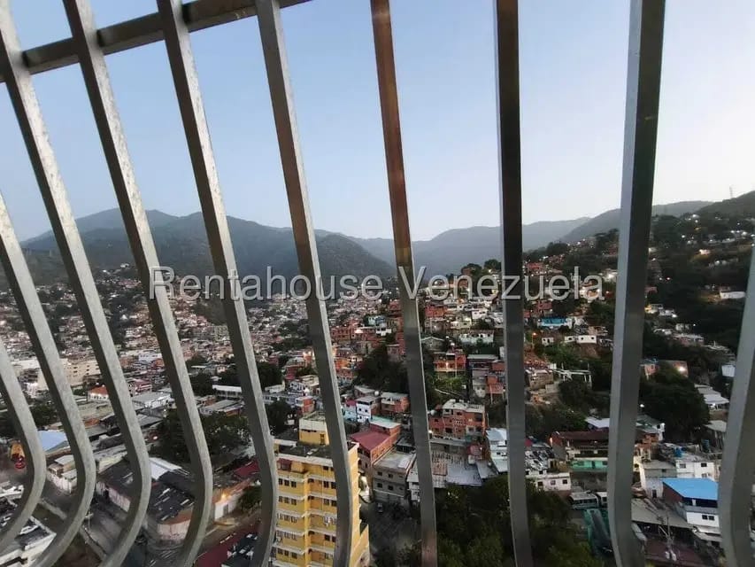 Apartamento (Penthouse) en Venta en Maiquetia, Vargas - 56