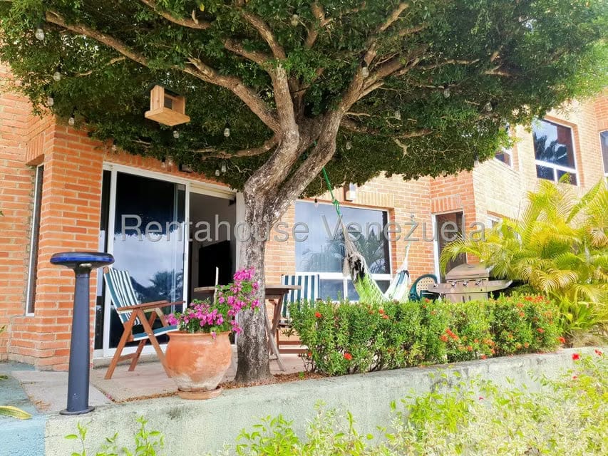 Apartamento (1 Nivel) en Venta en Carenero, Miranda