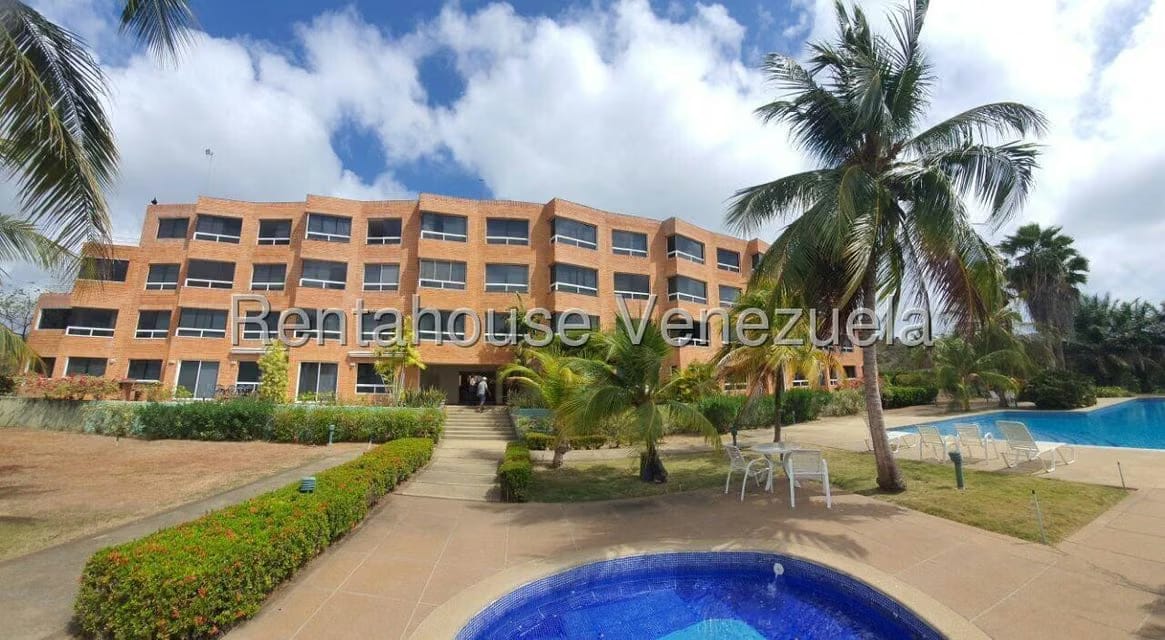 Apartamento (1 Nivel) en Venta en Carenero, Miranda - 3