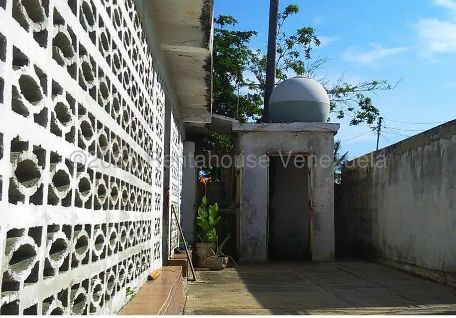 Casa (1 Nivel) en Venta en Corrales, Miranda - 2