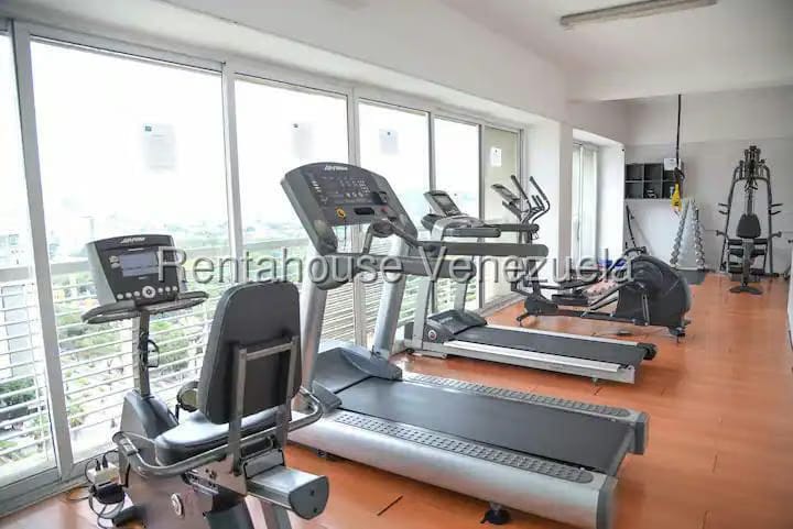 Apartamento (1 Nivel) en Alquiler en Santa Eduvigis, Distrito Metropolitano - 18