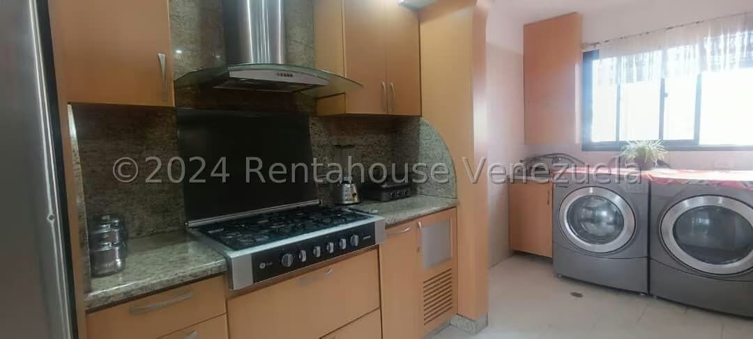 Apartamento (Duplex) en Venta en El Rosal, Distrito Metropolitano - 19