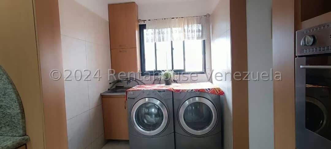 Apartamento (Duplex) en Venta en El Rosal, Distrito Metropolitano - 20
