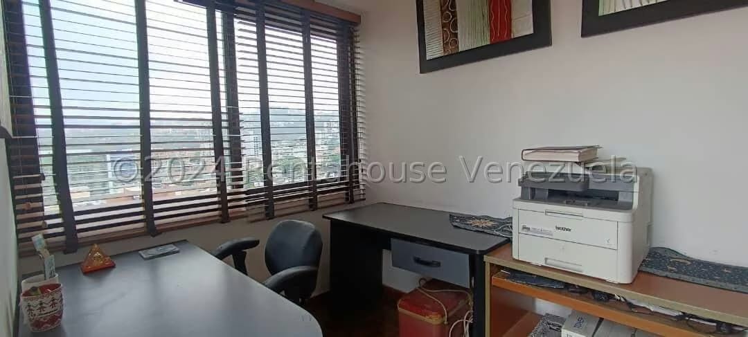Apartamento (Duplex) en Venta en El Rosal, Distrito Metropolitano - 44