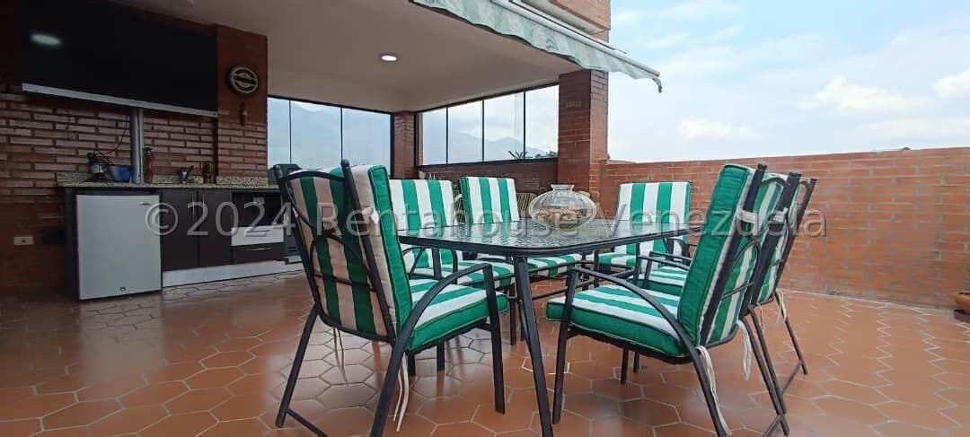 Apartamento (Duplex) en Venta en El Rosal, Distrito Metropolitano - 46