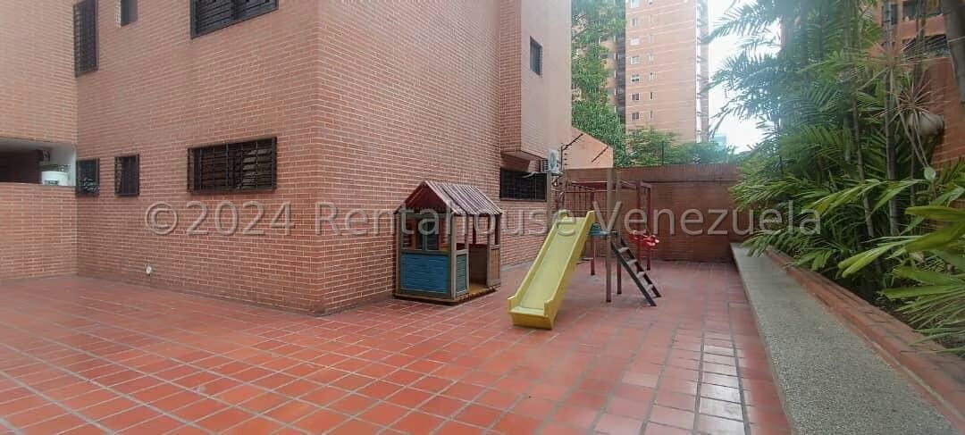 Apartamento (Duplex) en Venta en El Rosal, Distrito Metropolitano - 55