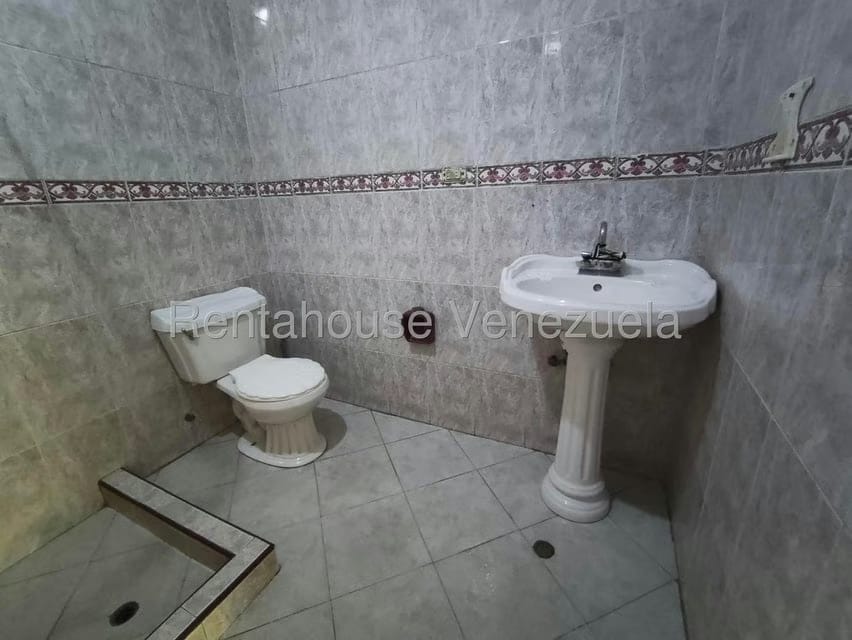 Casa (Multipes Niveles) en Venta en Jose Felix Ribas, Aragua - 14