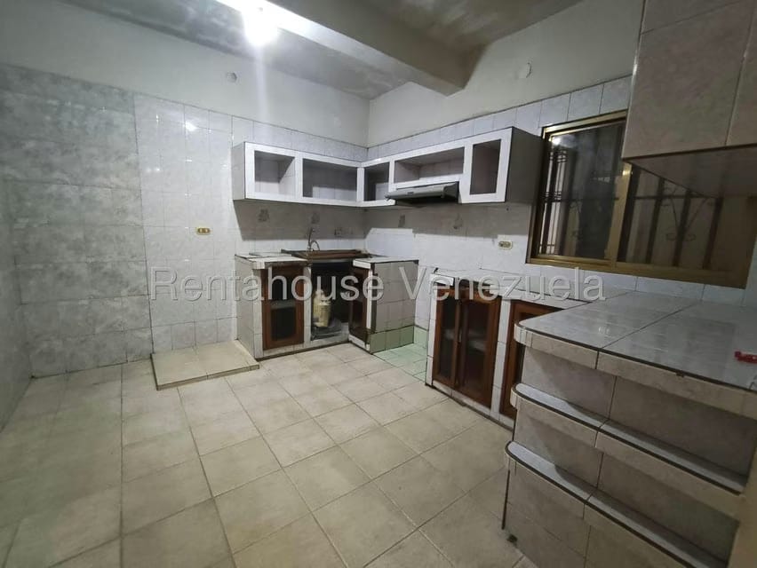 Casa (Multipes Niveles) en Venta en Jose Felix Ribas, Aragua - 15