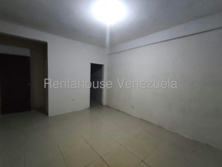 Casa (Multipes Niveles) en Venta en Jose Felix Ribas, Aragua - 24