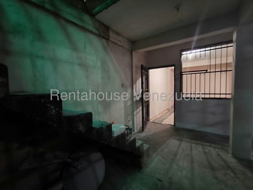 Casa (Multipes Niveles) en Venta en Jose Felix Ribas, Aragua - 29