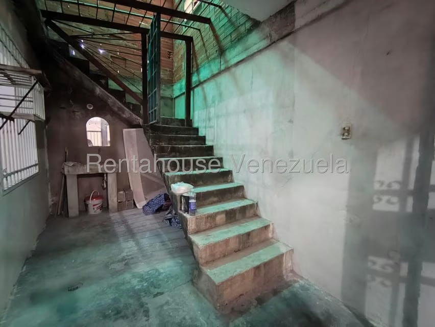 Casa (Multipes Niveles) en Venta en Jose Felix Ribas, Aragua - 30