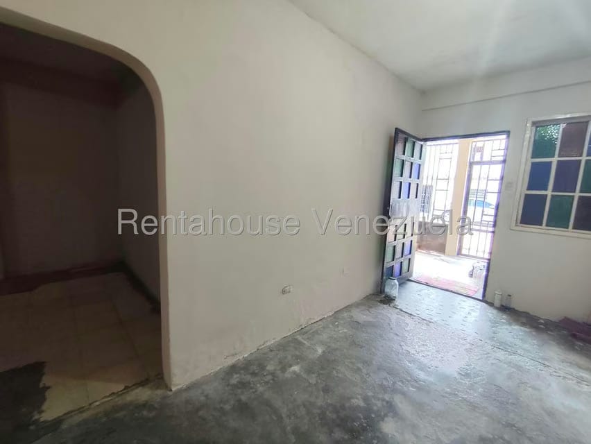 Casa (Multipes Niveles) en Venta en Jose Felix Ribas, Aragua - 5
