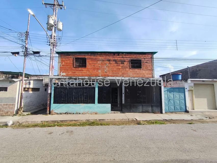 Casa (Multipes Niveles) en Venta en Jose Felix Ribas, Aragua - 41