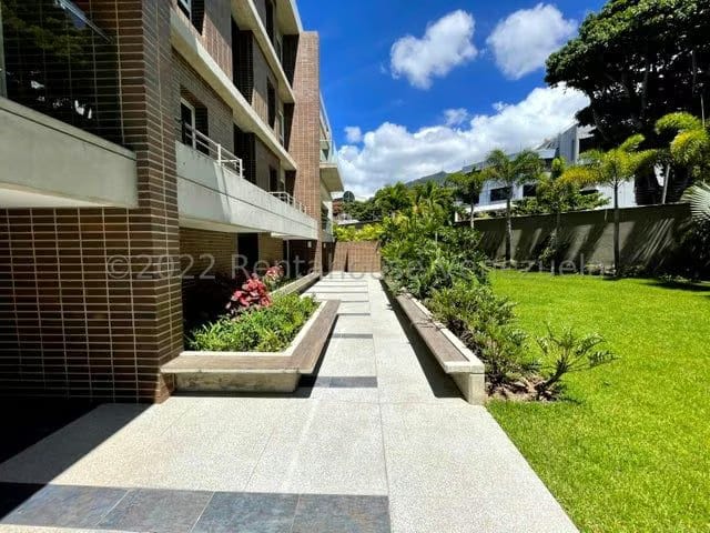 EDIFICIO EN VENTA – ELENA MARIN NOBREGA - 2