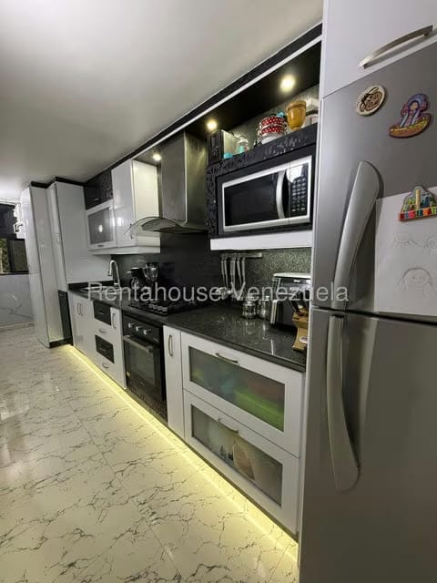 Apartamento (1 Nivel) en Venta en Parque Caiza, Distrito Metropolitano - 5