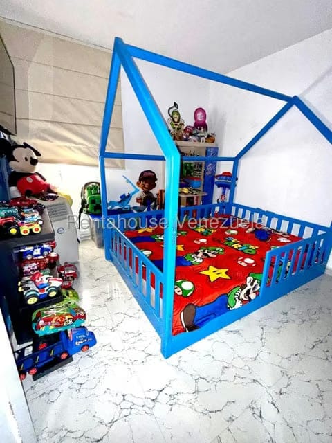 Apartamento (1 Nivel) en Venta en Parque Caiza, Distrito Metropolitano - 9