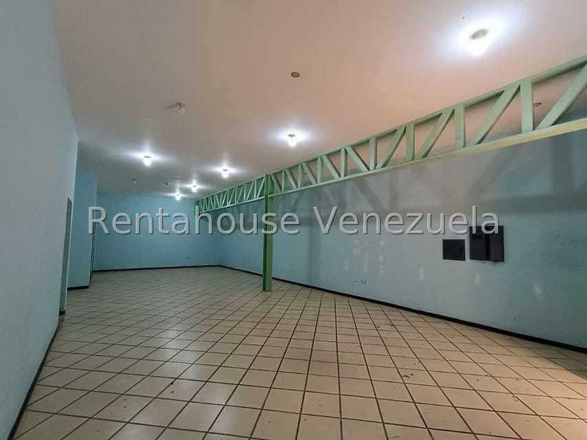 Comercial (Local Comercial) en Venta en Zona Industrial, Carabobo - 17