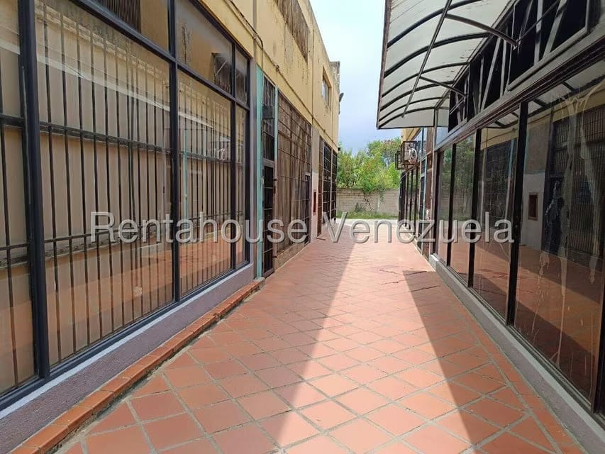 Comercial (Local Comercial) en Venta en Zona Industrial, Carabobo - 20